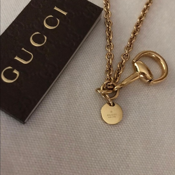 GUCCI Horsebit Pendant Necklace - Picture 6 of 8